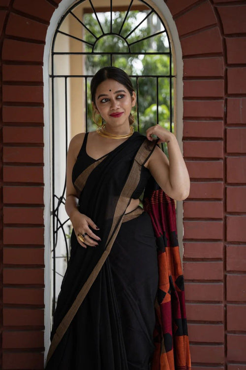 Load image into Gallery viewer, Fairytale Black Cotton Silk Saree With Mesmeric Blouse Piece
