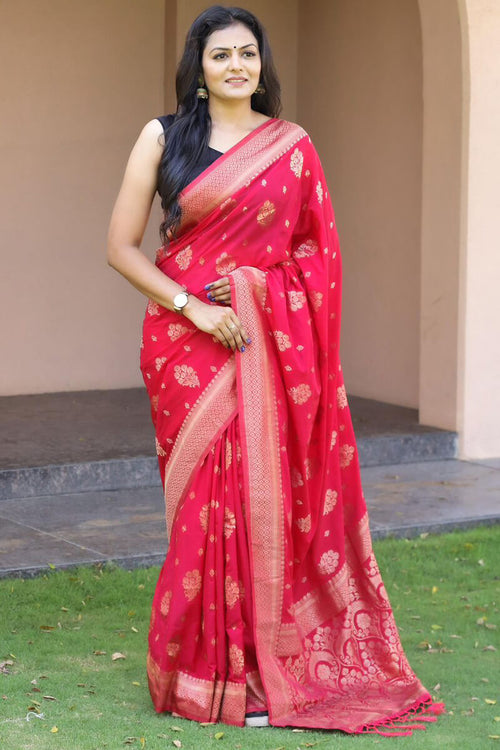 Load image into Gallery viewer, Beautiful Dark Pink Soft Banarasi Silk Saree With Breathtaking Blouse Pieced
