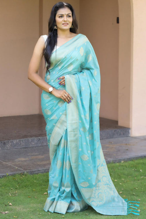 Load image into Gallery viewer, Effulgent Sky Soft Silk Banarasi Saree With Proficient Blouse Piece
