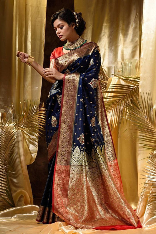 Load image into Gallery viewer, Engrossing Navy Blue Soft Silk Saree With Arresting Blouse Piece
