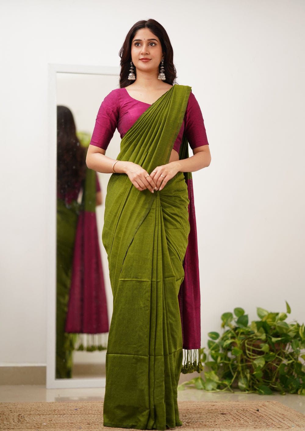 Moiety Green Cotton Silk Saree With Delectable Blouse Piece