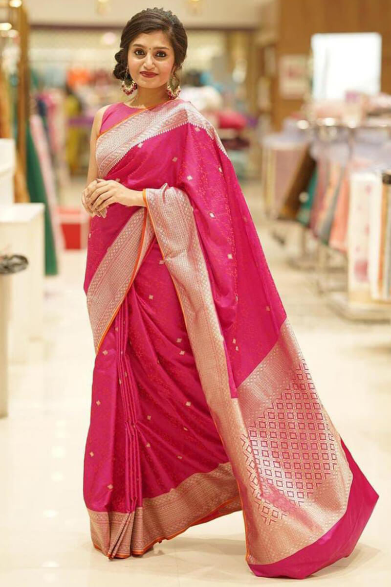 Petrichor Dark Pink Soft Silk Saree With Tremendous Blouse Piece