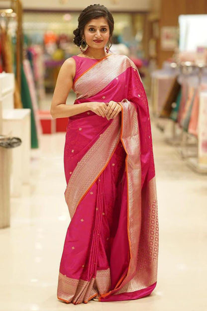 Petrichor Dark Pink Soft Silk Saree With Tremendous Blouse Piece