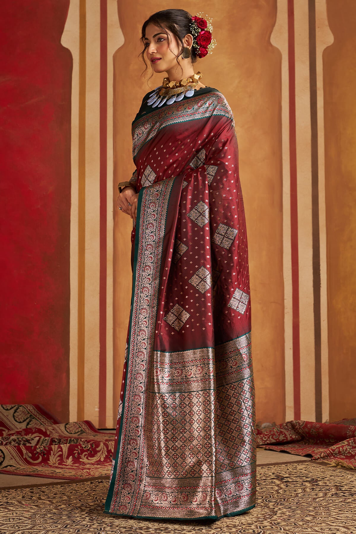 Enticing Maroon Pure Zari Weaving Banarasi Silk Saree With Quixotic Blouse Piece
