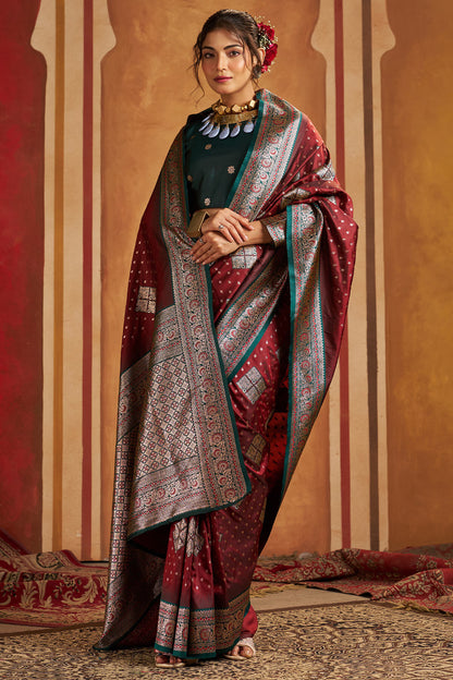 Enticing Maroon Pure Zari Weaving Banarasi Silk Saree With Quixotic Blouse Piece