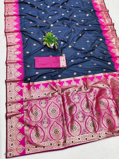 Desiring Navy Blue Pure Zari Weaving Banarasi Silk Saree With Staring Blouse Piece