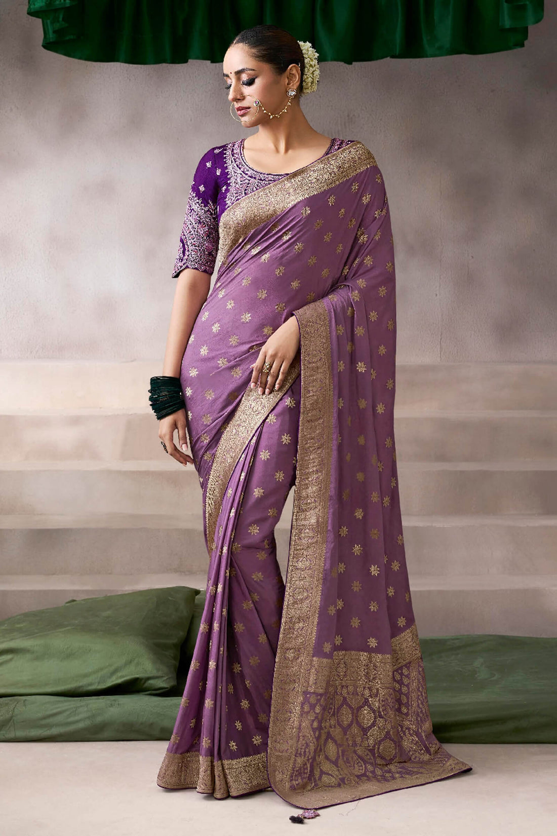 Eclat Lavender Banarasi Satin Silk Saree With Incredible Blouse