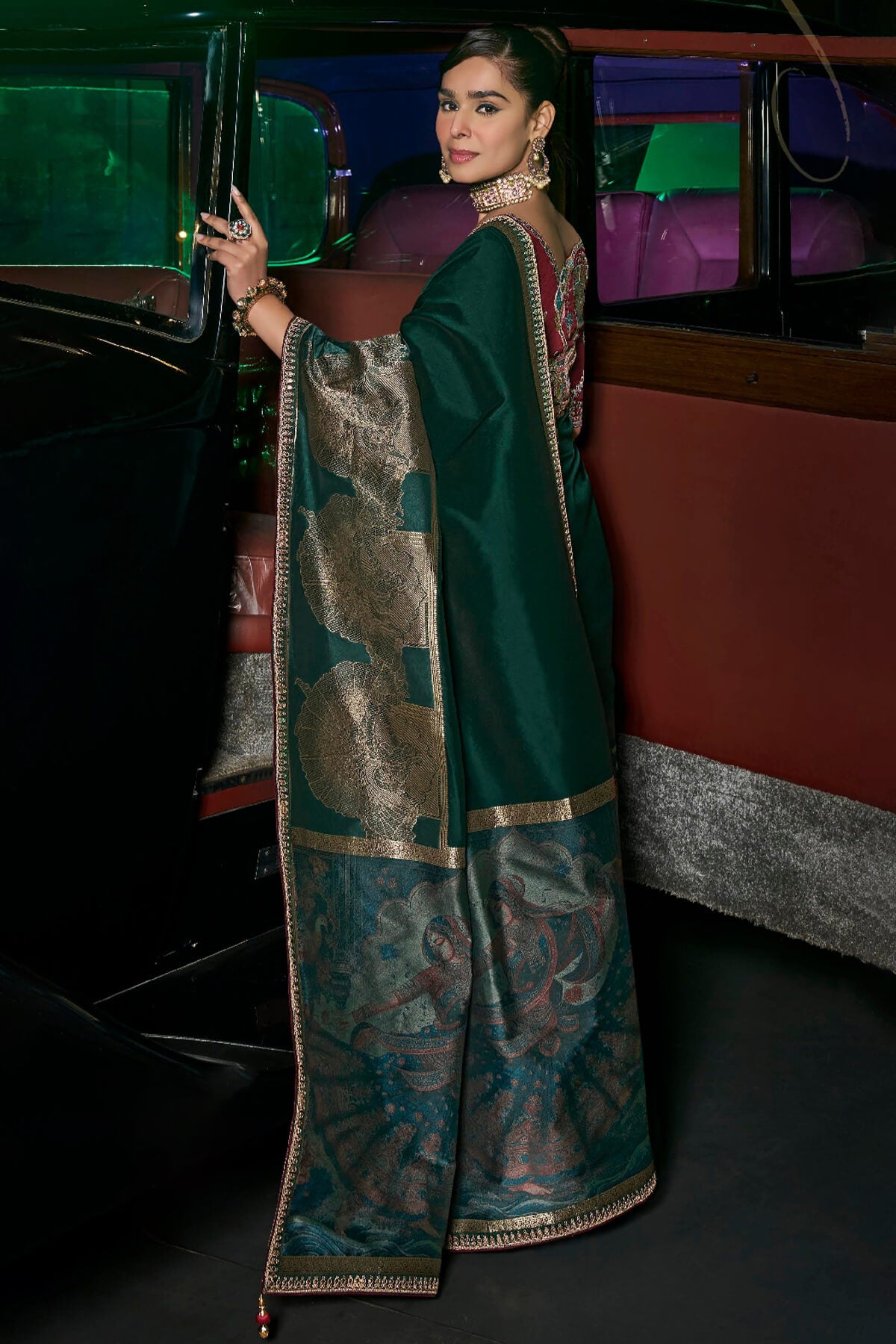 Engrossing Dark Green Banarasi Satin Silk Saree With Gossamer Blouse
