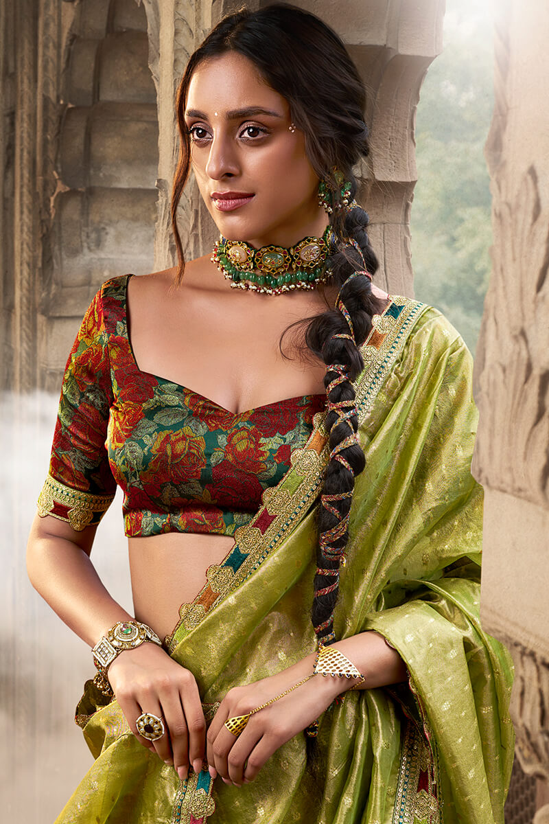 Flameboyant Mehndi Pure Tissue Banarasi Silk Saree With Majestic Blouse Piece