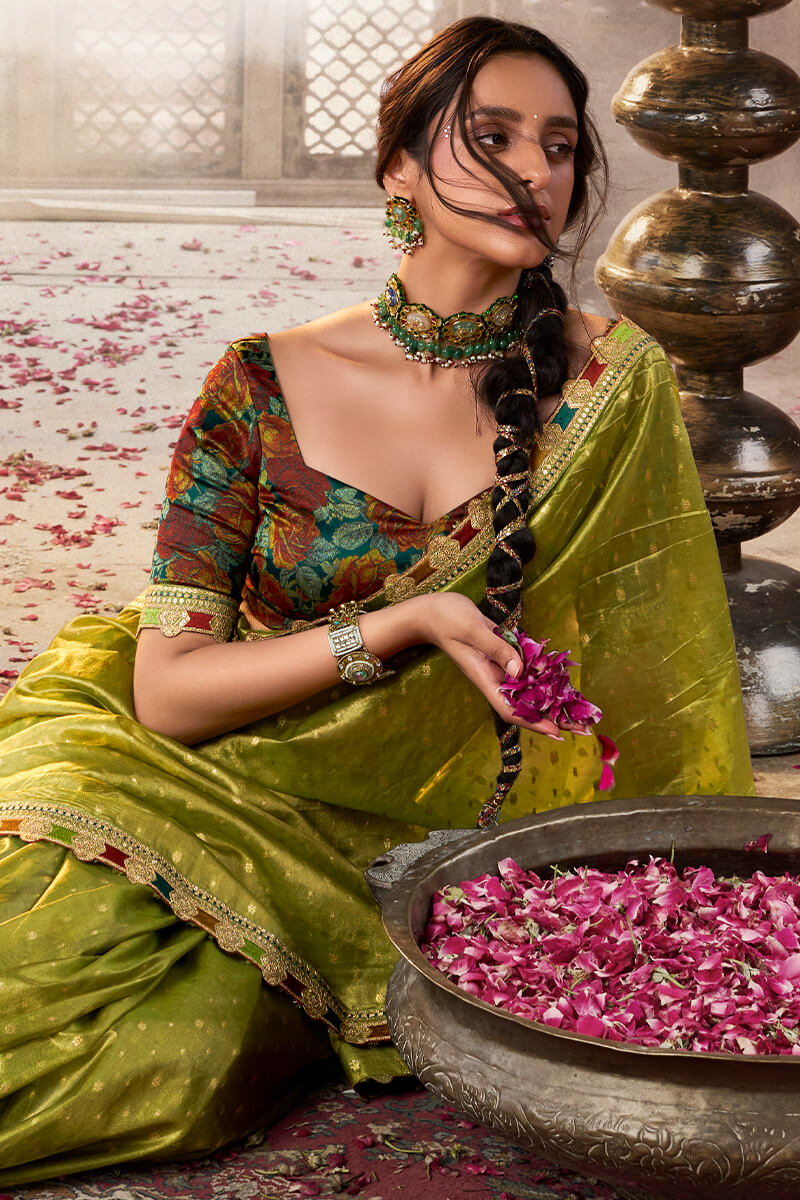 Flameboyant Mehndi Pure Tissue Banarasi Silk Saree With Majestic Blouse Piece