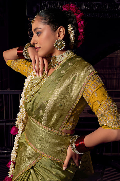 Lassitude Green Pure Viscose Tissue Banrasi Silk Saree With Staring Blouse Piece