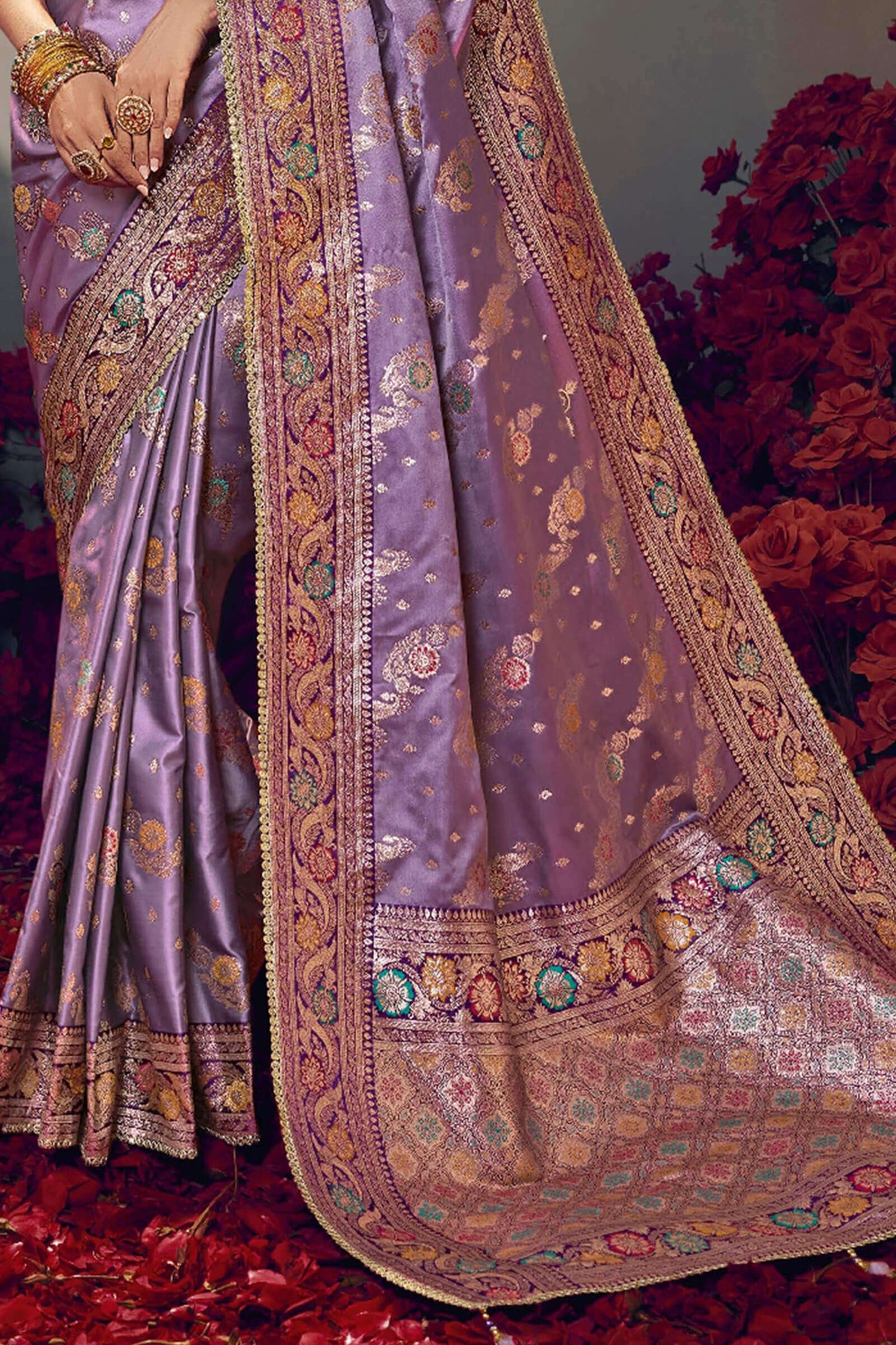 Unequalled Lavender Banarasi Satin Silk Saree With Admirable Blouse Piece