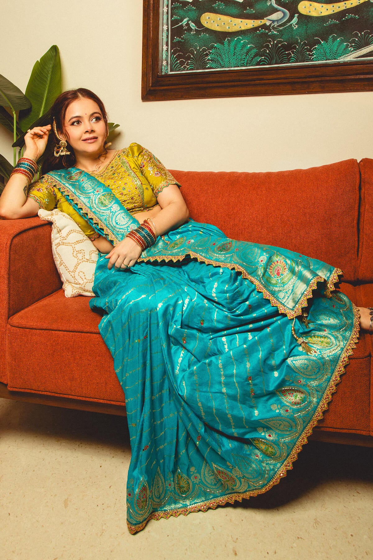 Devoleena Bhattacharjee In Firozi Pure Viscose Dola Silk Saree