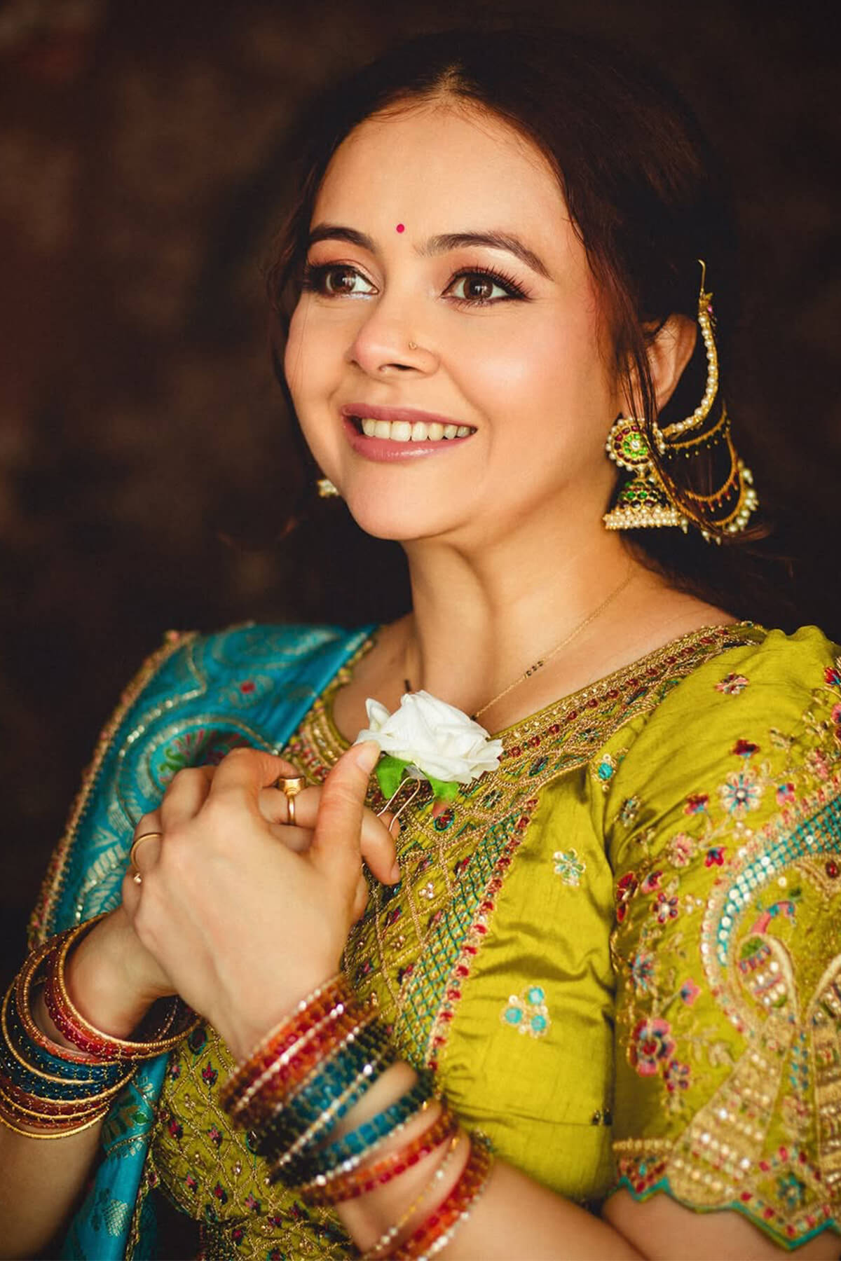 Devoleena Bhattacharjee In Firozi Pure Viscose Dola Silk Saree