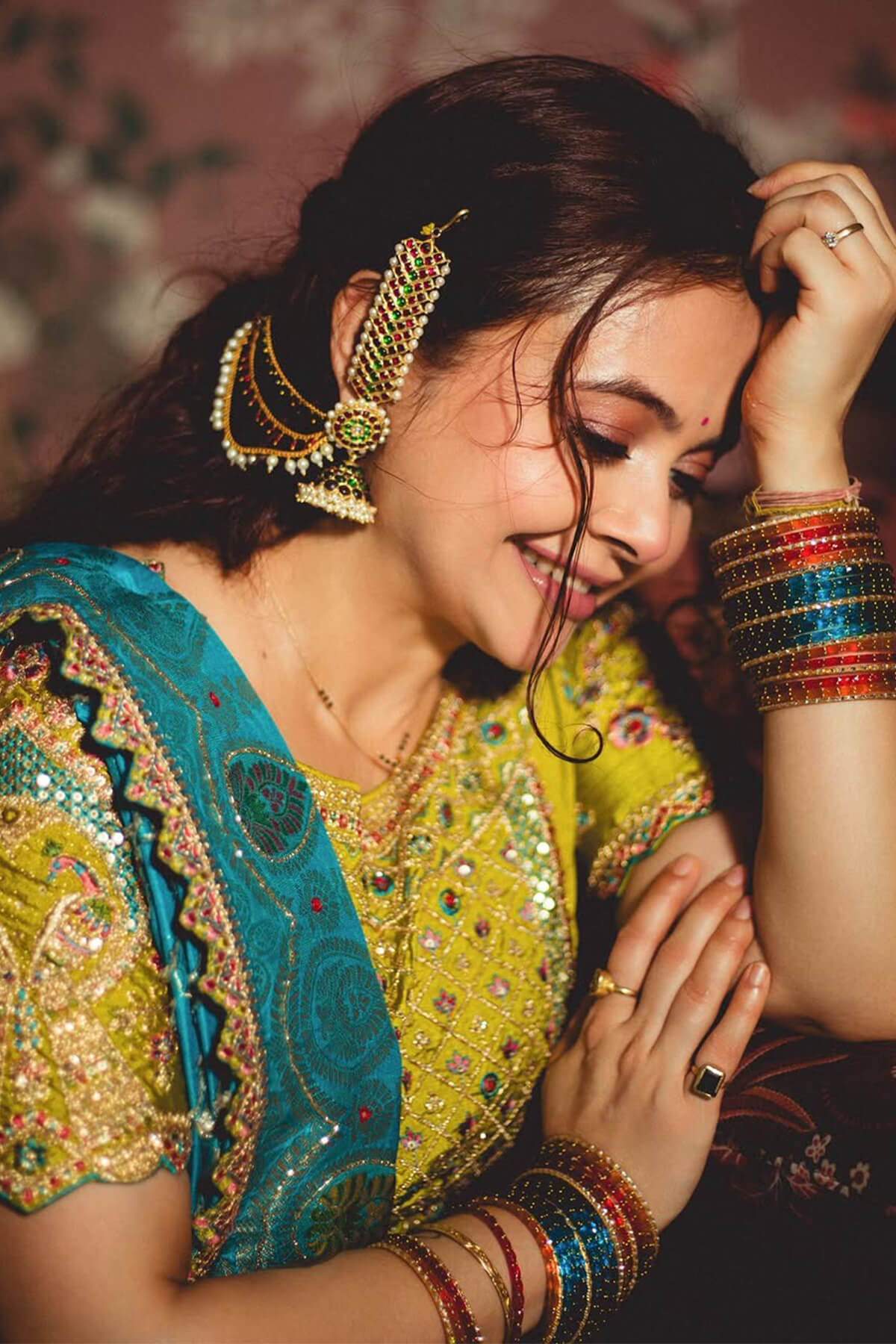 Devoleena Bhattacharjee In Firozi Pure Viscose Dola Silk Saree