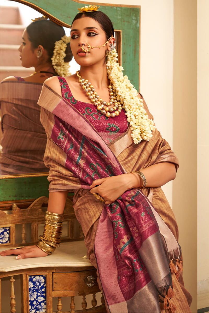 Trendy Brown Cotton Silk Saree With Delectable Blouse Piece