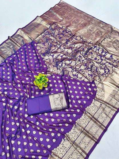 Desultory Purple Pure Zari Weaving Banarasi Silk Saree With Devastating Blouse Piece