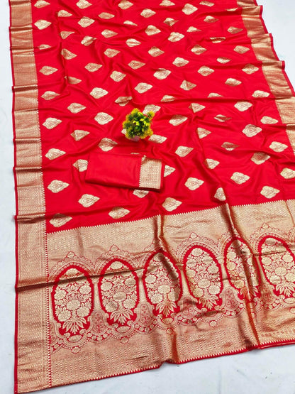 Gratifying Red Pure Zari Weaving Banarasi Silk Saree With Engrossing Blouse Piece