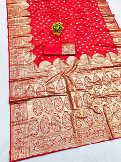 Flamboyant Red Pure Zari Weaving Banarasi Silk Saree With Angelic Blouse Piece