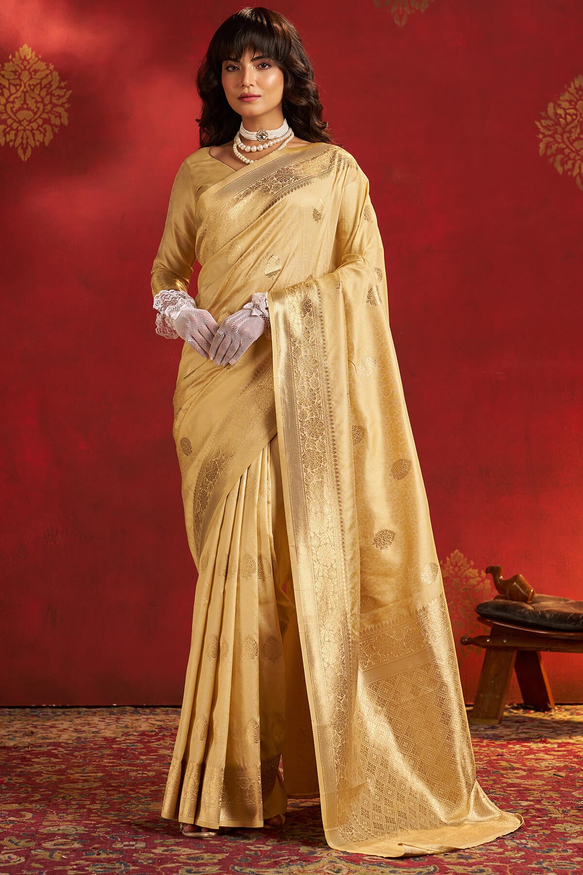 Glowing Beige Pure Zari Weaving Banarasi Silk Saree With Divine Blouse Piece