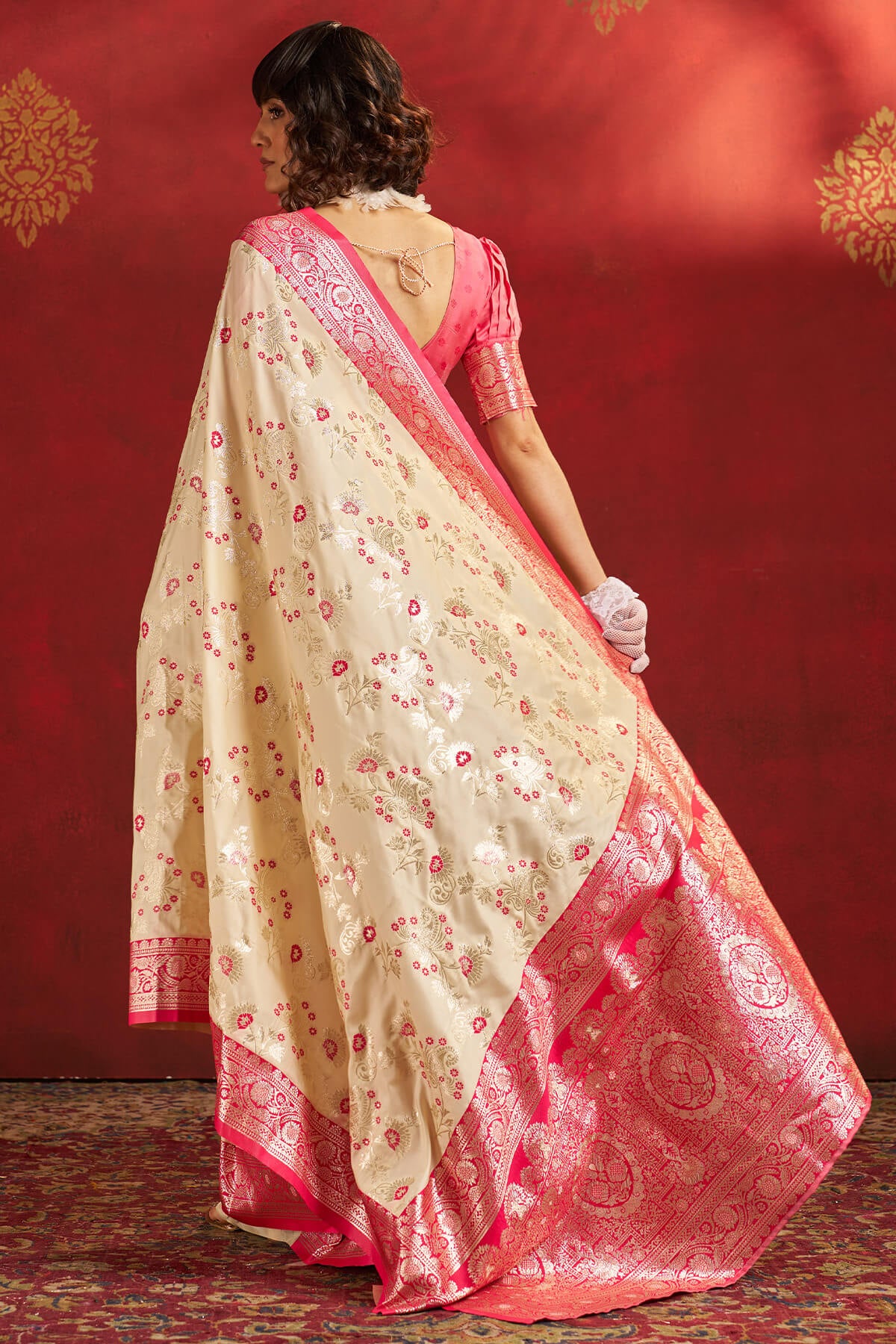 Stunning Beige Pure Zari Weaving Banarasi Silk Saree With Majesty Blouse Piece