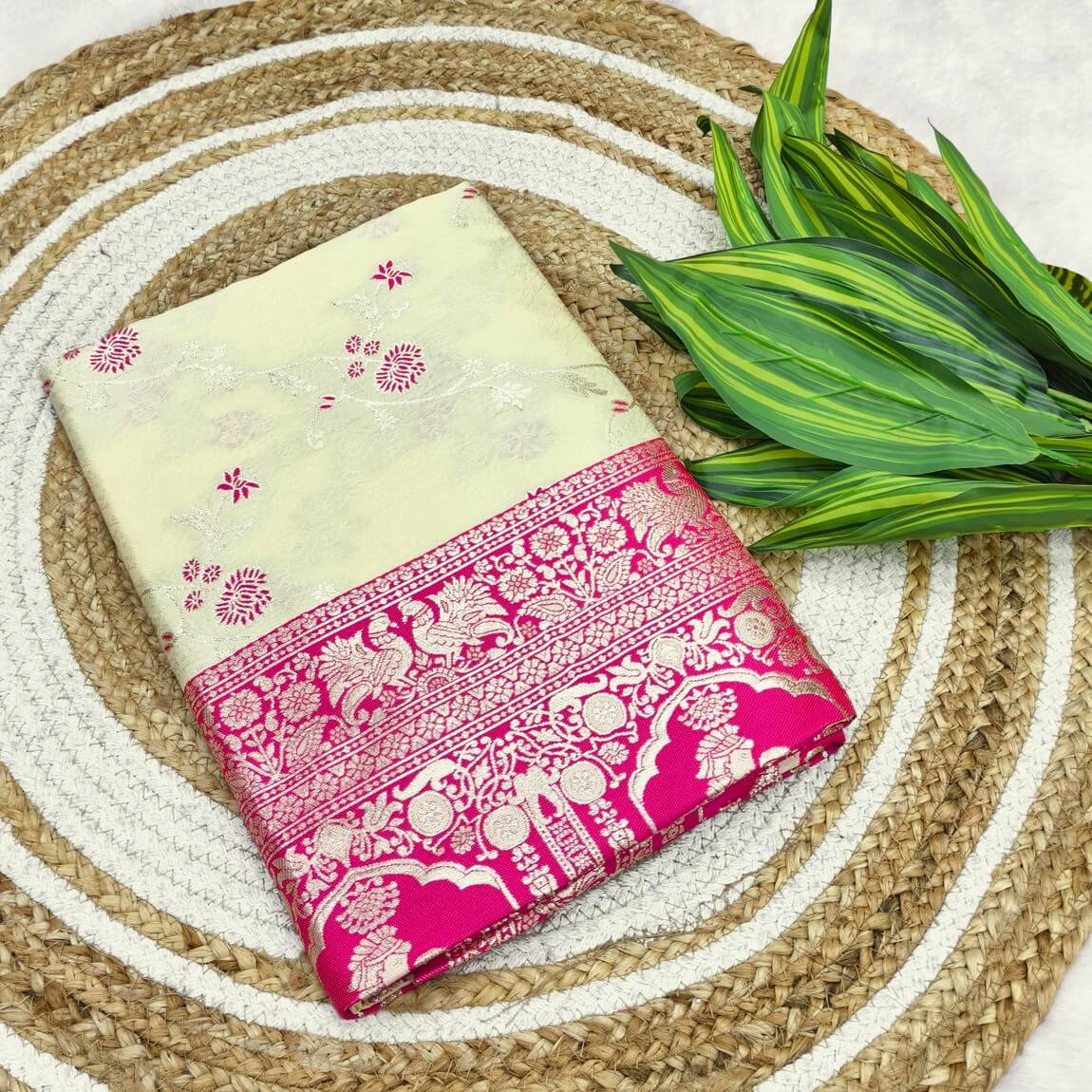 Hypnotic Beige Pure Zari Weaving Banarasi Silk Saree With Mellifluous Blouse Piece