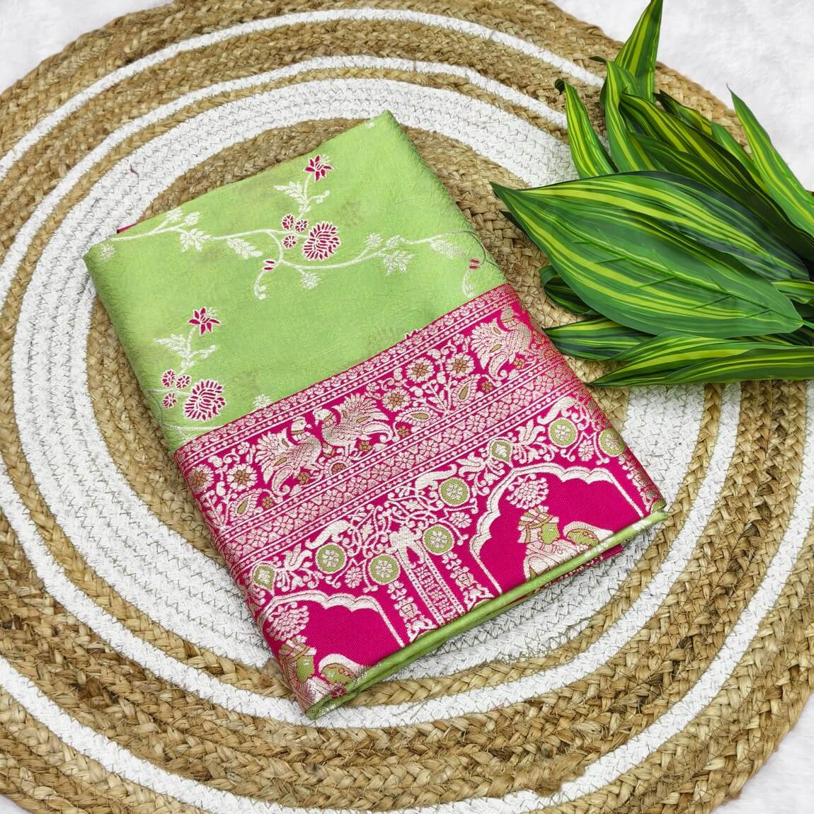 Posh Pista Pure Zari Weaving Banarasi Silk Saree With Refreshing Blouse Piece