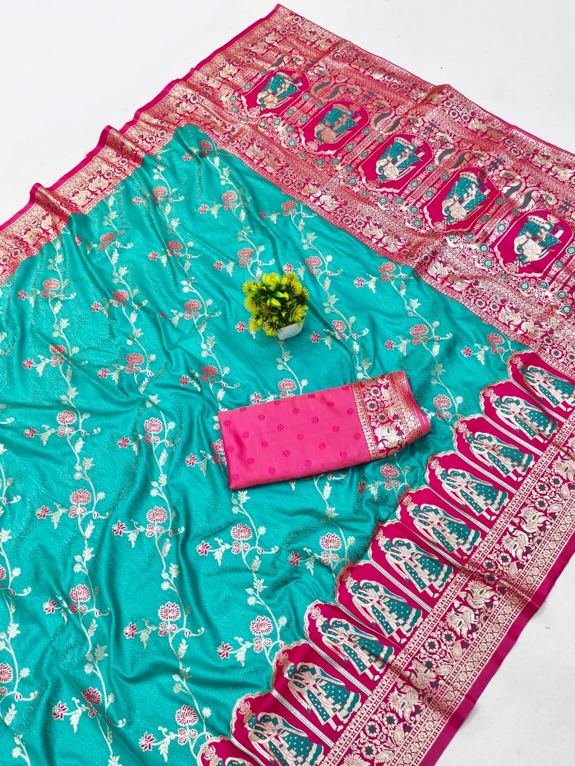 Scrumptious Turquoise Pure Zari Weaving Banarasi Silk Saree With Elegant Blouse Piece