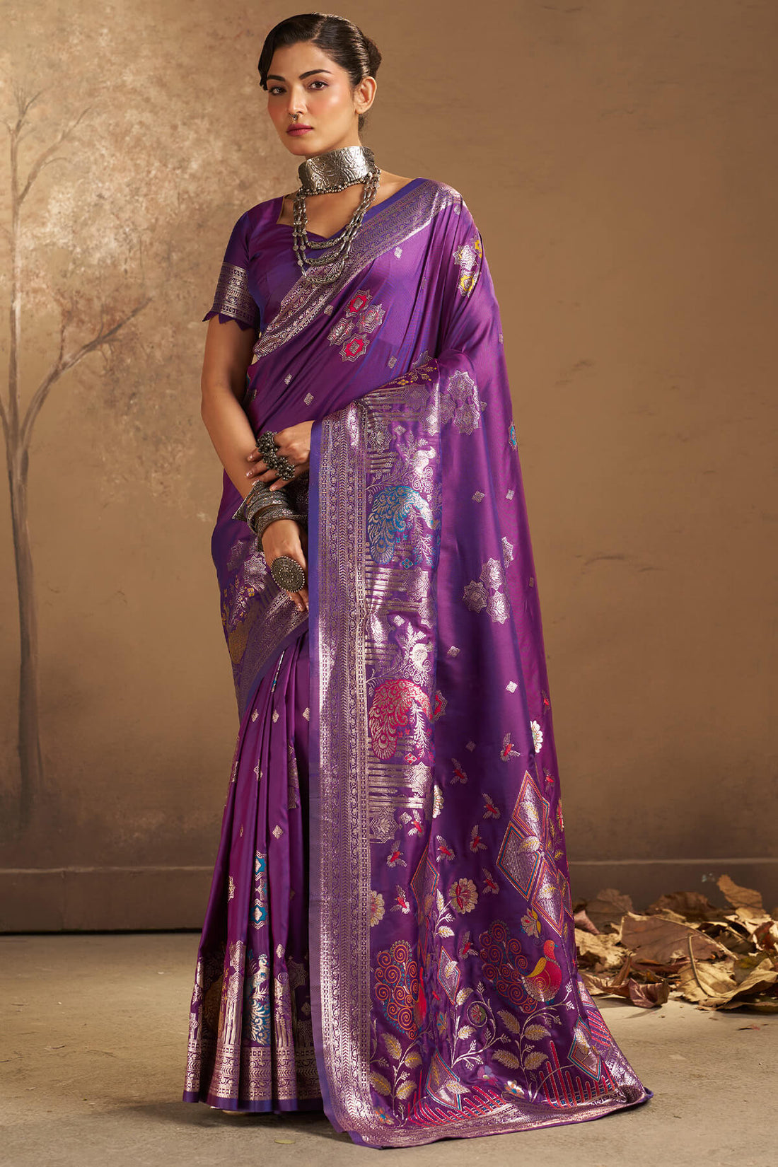 Staggering Purple Pure Zari Weaving Banarasi Silk Saree With Enthralling Blouse Piece