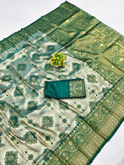 Pleasant Green Kanjivaram Silk Saree With Incredible Blouse Piece