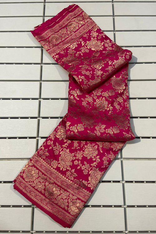 Load image into Gallery viewer, Comely Dark Pink Soft Banarasi Silk Saree With Exquisite Blouse Piece
