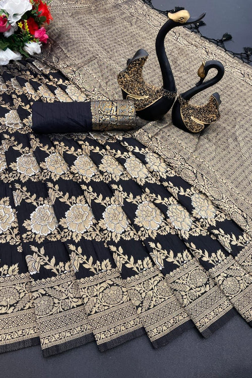 Load image into Gallery viewer, Demure Black Soft Banarasi Silk Saree With Sonorous Blouse Piece
