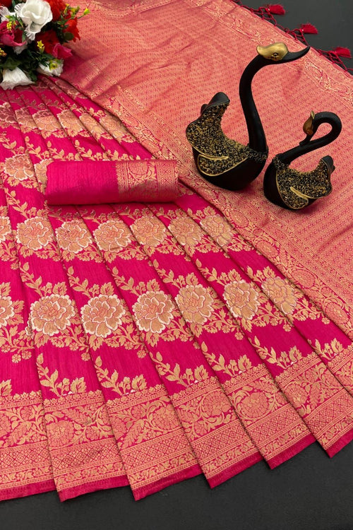 Load image into Gallery viewer, Mesmerising Dark Pink Soft Banarasi Silk Saree With Invaluable Blouse Piece
