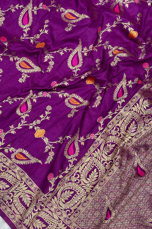 Load image into Gallery viewer, Scrumptious Purple Soft Banarasi Silk Saree With Redolent Blouse Piece
