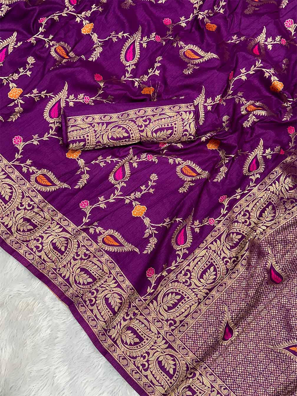 Scrumptious Purple Soft Banarasi Silk Saree With Redolent Blouse Piece