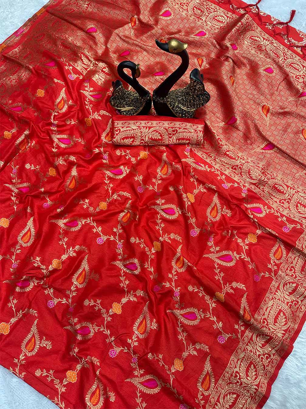 Vestigial Red Soft Banarasi Silk Saree With Exuberant Blouse Piece