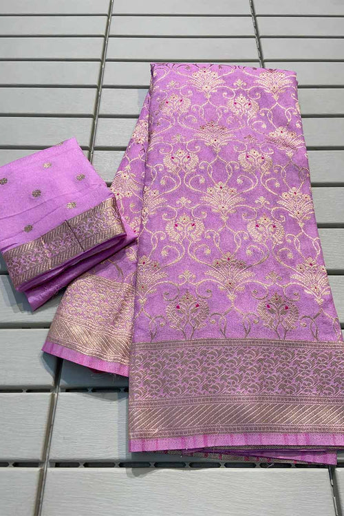 Load image into Gallery viewer, Fragrant Baby Pink Soft Banarasi Silk Saree With Majestic Blouse Piece
