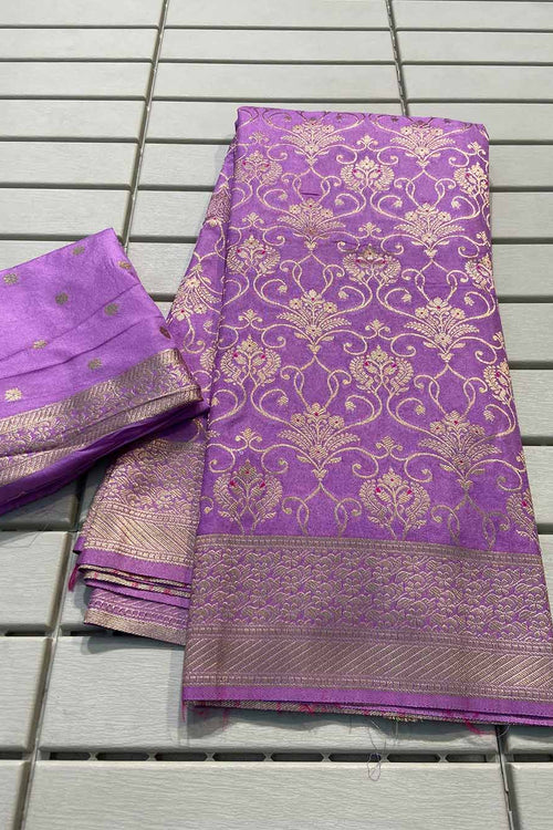 Load image into Gallery viewer, Winsome Lavender Soft Banarasi Silk Saree With Embellished Blouse Piece
