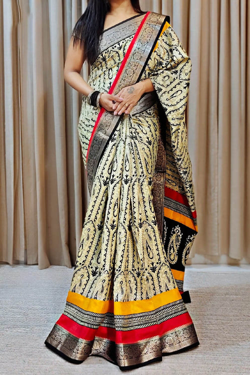 Load image into Gallery viewer, Staring Beige Digital Printed Dola Silk Saree With Beautiful Blouse Piece
