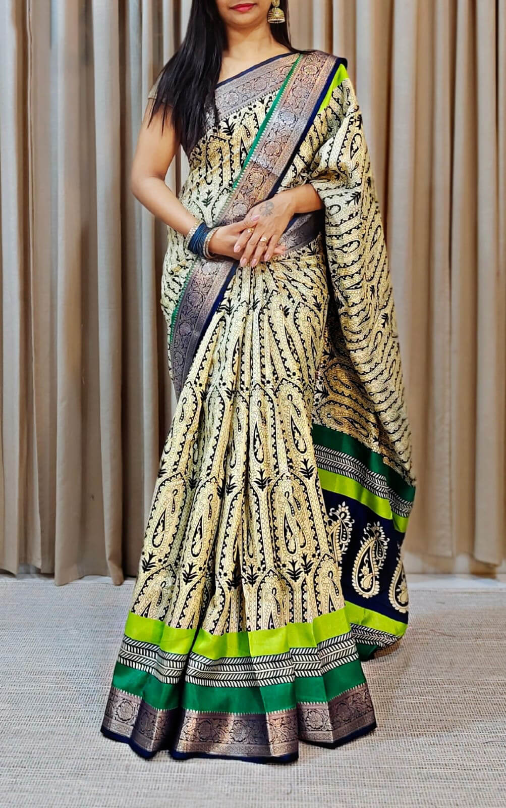 Demanding Beige Digital Printed Dola Silk Saree With Sensational Blouse Piece