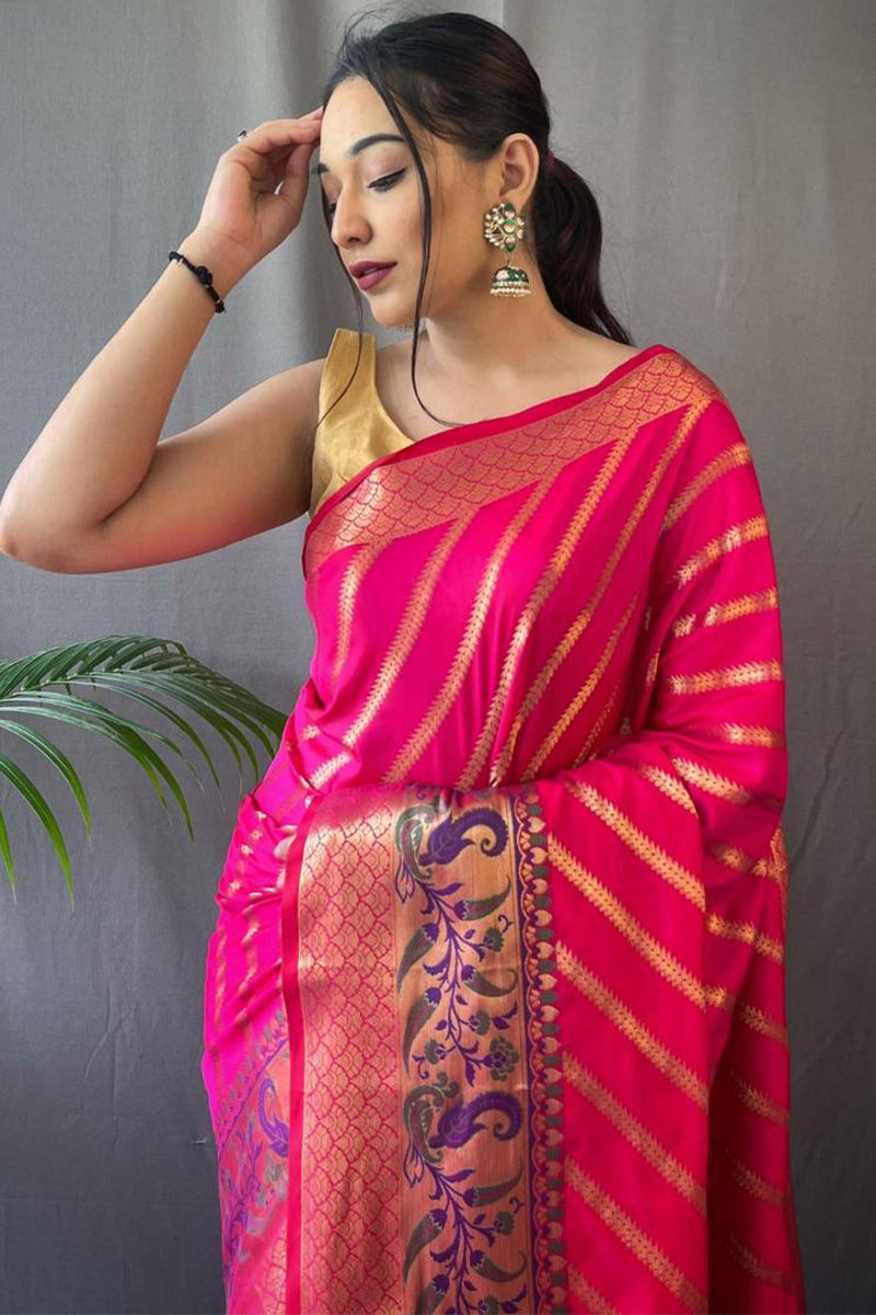 Desultory Dark Pink Paithani Silk Saree With Murmurous Blouse Piece