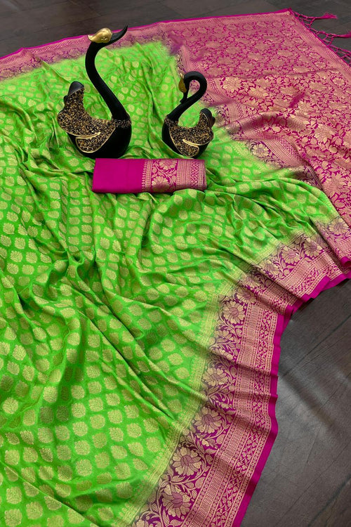 Load image into Gallery viewer, Radiant Perrot Soft Banarasi Silk Saree With Desirable Blouse Piece
