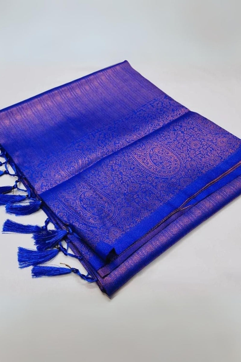 Surreptitious Royal Blue Kanjivaram Silk Saree With Incredible Blouse Piece
