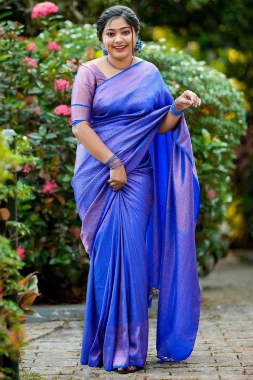 Load image into Gallery viewer, Seraglio Royal Blue Kanjivaram Silk Saree With Eloquence Blouse Piece
