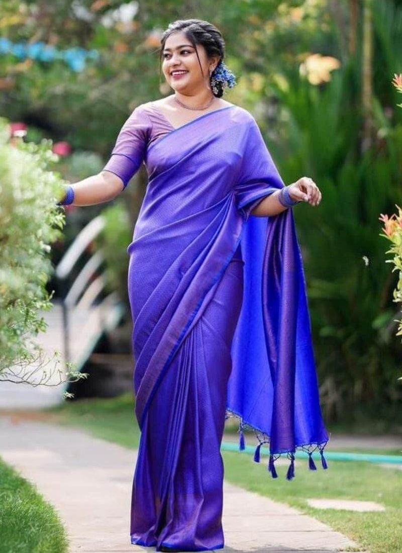 Seraglio Royal Blue Kanjivaram Silk Saree With Eloquence Blouse Piece