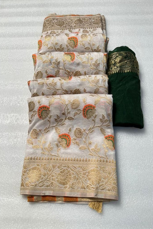 Load image into Gallery viewer, Demanding Off White Soft Banarasi Silk Saree With Engrossing Blouse Piece
