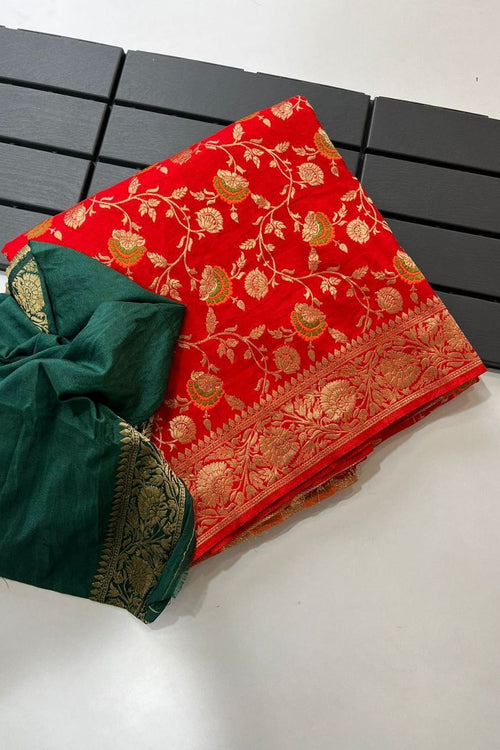 Load image into Gallery viewer, Divine Red Soft Banarasi Silk Saree With Forbearance Blouse Piece
