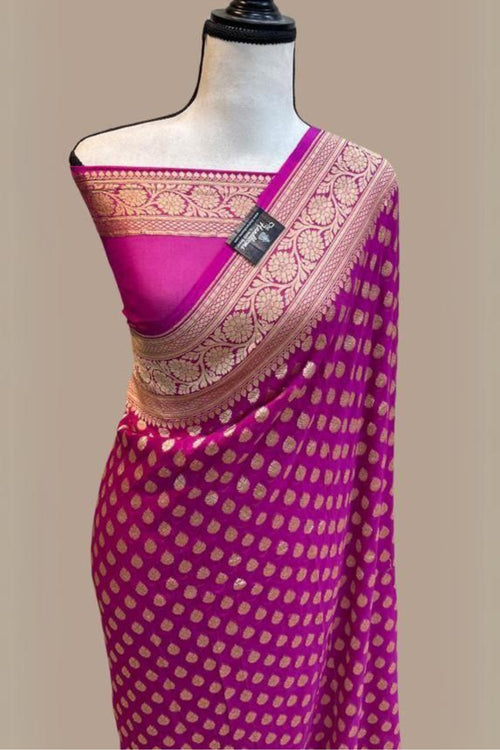 Load image into Gallery viewer, Classy Dark Pink Soft Banarasi Silk Saree With Demanding Blouse Piece
