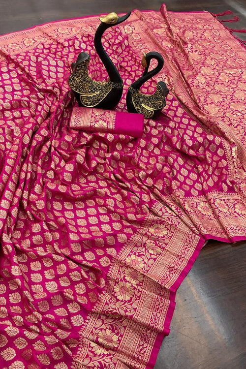 Load image into Gallery viewer, Classy Dark Pink Soft Banarasi Silk Saree With Demanding Blouse Piece
