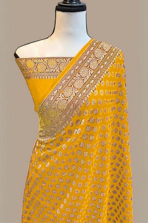 Load image into Gallery viewer, Blissful Yellow Soft Banarasi Silk Saree With Engrossing Blouse Piece
